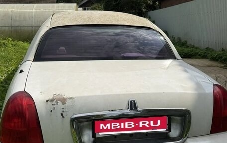 Lincoln Town Car III рестайлинг, 2005 год, 50 000 рублей, 6 фотография