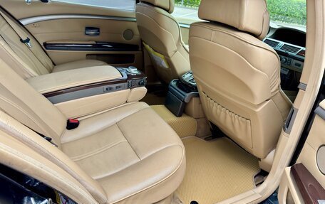 BMW 7 серия, 2007 год, 899 000 рублей, 13 фотография