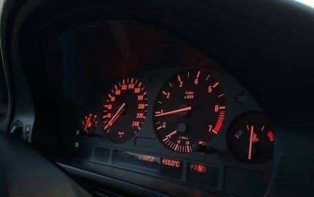 BMW 5 серия, 1999 год, 1 100 000 рублей, 33 фотография