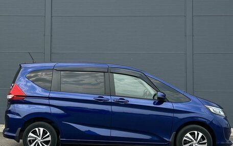 Honda Freed II, 2017 год, 1 270 000 рублей, 3 фотография
