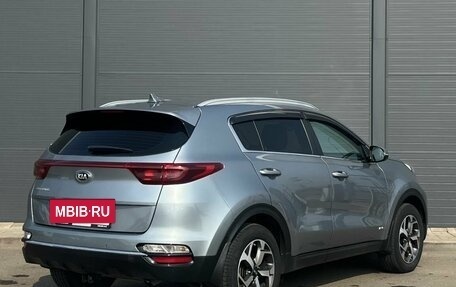KIA Sportage IV рестайлинг, 2018 год, 2 085 000 рублей, 4 фотография