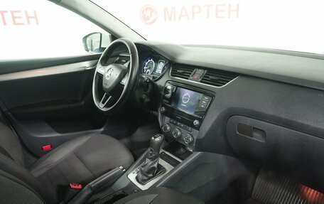 Skoda Octavia, 2018 год, 1 549 000 рублей, 10 фотография