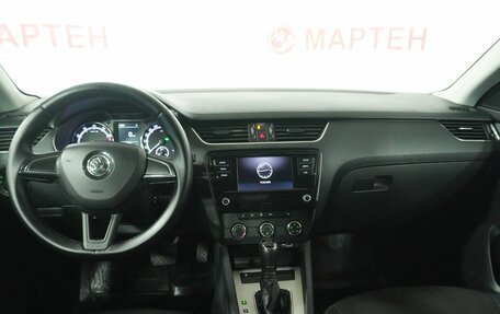 Skoda Octavia, 2018 год, 1 549 000 рублей, 15 фотография