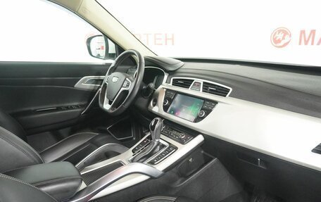 Geely Atlas I, 2022 год, 1 825 000 рублей, 10 фотография