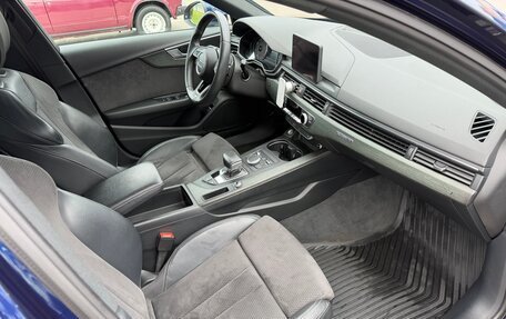 Audi A4, 2018 год, 2 650 000 рублей, 9 фотография