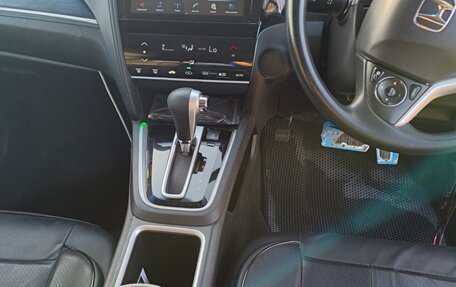 Honda Shuttle II, 2016 год, 1 050 000 рублей, 10 фотография