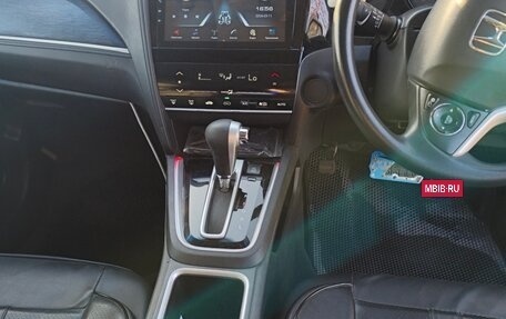 Honda Shuttle II, 2016 год, 1 050 000 рублей, 11 фотография
