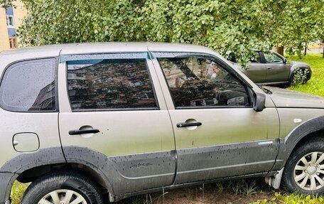 Chevrolet Niva I рестайлинг, 2011 год, 270 000 рублей, 3 фотография