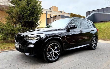 BMW X5, 2019 год, 6 050 000 рублей, 21 фотография
