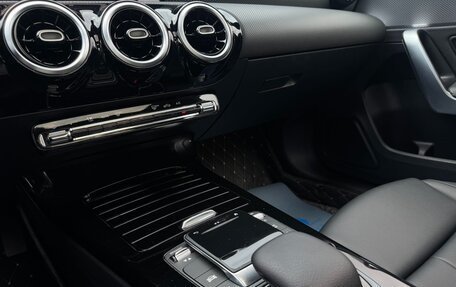 Mercedes-Benz A-Класс, 2022 год, 2 278 211 рублей, 14 фотография