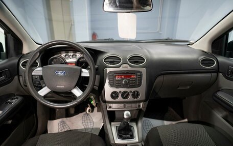 Ford Focus II рестайлинг, 2010 год, 579 000 рублей, 11 фотография