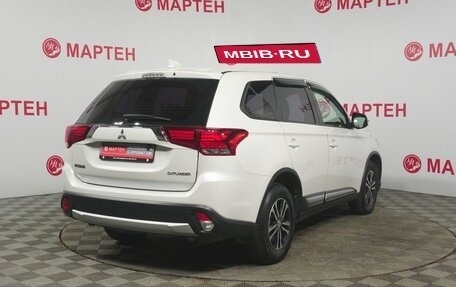 Mitsubishi Outlander III рестайлинг 3, 2017 год, 2 078 000 рублей, 5 фотография