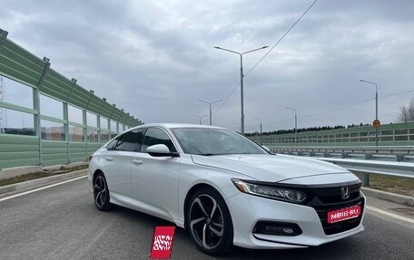 Honda Accord IX рестайлинг, 2019 год, 2 099 000 рублей, 1 фотография
