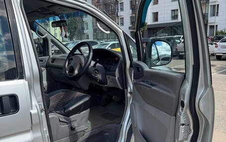 Mitsubishi Delica IV, 2001 год, 1 150 000 рублей, 9 фотография