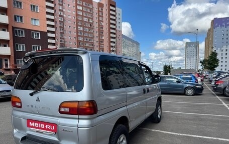 Mitsubishi Delica IV, 2001 год, 1 150 000 рублей, 7 фотография