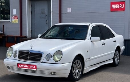 Mercedes-Benz E-Класс, 1996 год, 310 000 рублей, 1 фотография