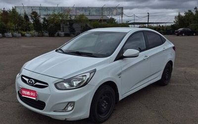Hyundai Solaris II рестайлинг, 2013 год, 600 000 рублей, 1 фотография