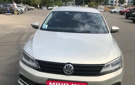 Volkswagen Jetta VI, 2015 год, 1 250 000 рублей, 1 фотография