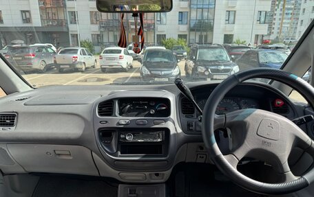 Mitsubishi Delica IV, 2001 год, 1 150 000 рублей, 12 фотография