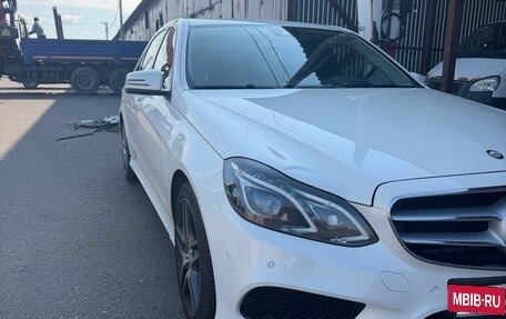 Mercedes-Benz E-Класс, 2013 год, 2 050 000 рублей, 3 фотография
