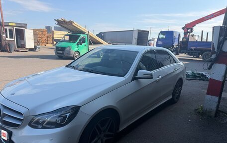Mercedes-Benz E-Класс, 2013 год, 2 050 000 рублей, 5 фотография