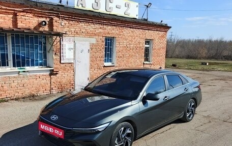 Hyundai Elantra, 2024 год, 2 299 000 рублей, 10 фотография