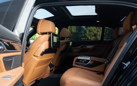 BMW 7 серия, 2019 год, 5 850 000 рублей, 5 фотография