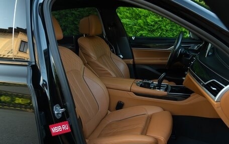 BMW 7 серия, 2019 год, 5 850 000 рублей, 6 фотография