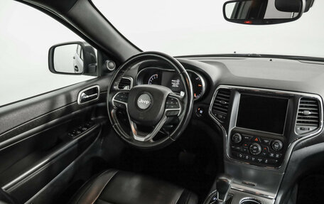Jeep Grand Cherokee, 2018 год, 2 999 000 рублей, 9 фотография