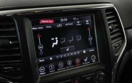 Jeep Grand Cherokee, 2018 год, 2 999 000 рублей, 14 фотография