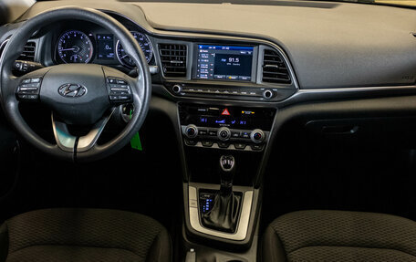 Hyundai Elantra VI рестайлинг, 2020 год, 1 649 000 рублей, 5 фотография