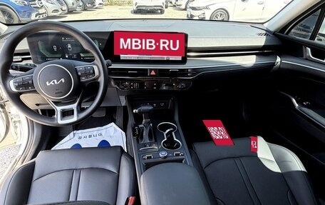 KIA K5, 2024 год, 2 513 177 рублей, 10 фотография