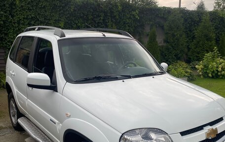 Chevrolet Niva I рестайлинг, 2013 год, 750 000 рублей, 2 фотография