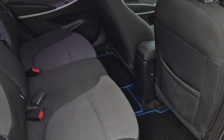 Hyundai Solaris II рестайлинг, 2013 год, 600 000 рублей, 10 фотография