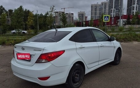 Hyundai Solaris II рестайлинг, 2013 год, 600 000 рублей, 6 фотография