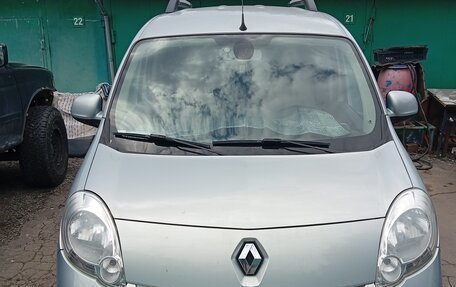 Renault Kangoo II рестайлинг, 2012 год, 1 000 000 рублей, 12 фотография