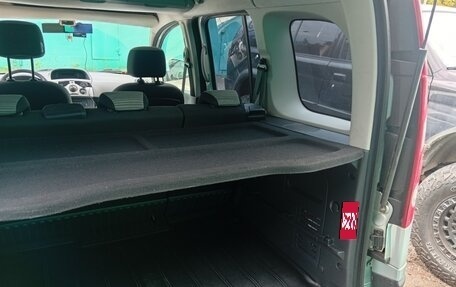 Renault Kangoo II рестайлинг, 2012 год, 1 000 000 рублей, 4 фотография