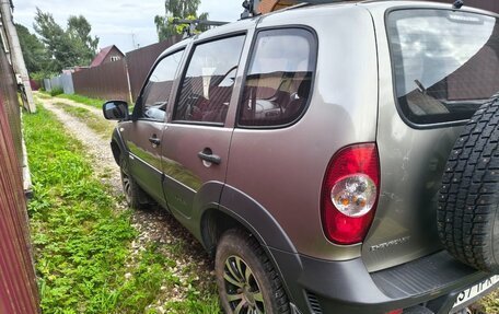 Chevrolet Niva I рестайлинг, 2013 год, 490 000 рублей, 2 фотография
