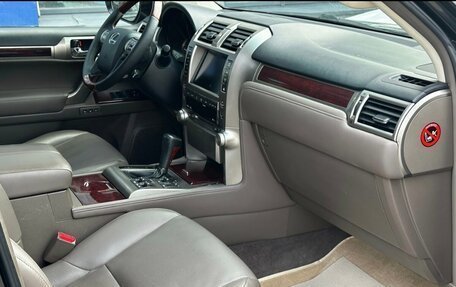 Lexus GX II, 2011 год, 2 750 000 рублей, 18 фотография