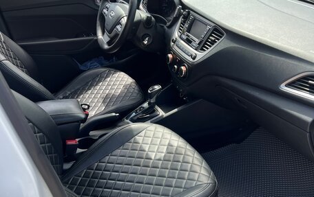 Hyundai Solaris II рестайлинг, 2019 год, 1 300 000 рублей, 6 фотография