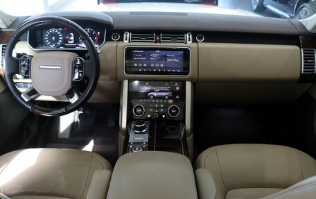 Land Rover Range Rover IV рестайлинг, 2018 год, 5 380 000 рублей, 18 фотография