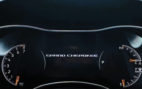 Jeep Grand Cherokee, 2015 год, 2 999 999 рублей, 27 фотография