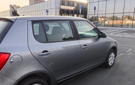 Skoda Fabia II, 2011 год, 630 000 рублей, 3 фотография