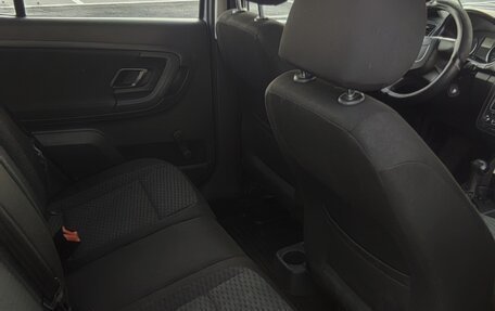 Skoda Fabia II, 2011 год, 630 000 рублей, 6 фотография