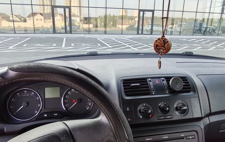 Skoda Fabia II, 2011 год, 630 000 рублей, 9 фотография