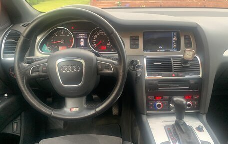 Audi Q7, 2011 год, 1 990 000 рублей, 12 фотография