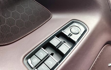 Porsche Panamera II рестайлинг, 2013 год, 2 400 000 рублей, 23 фотография