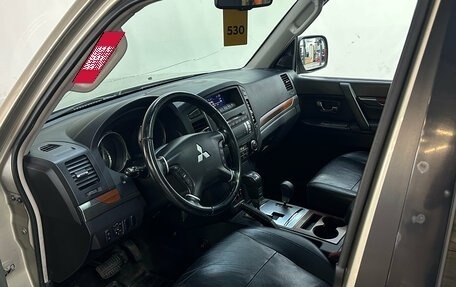 Mitsubishi Pajero IV, 2007 год, 920 000 рублей, 7 фотография