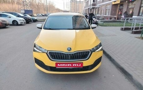 Skoda Rapid II, 2021 год, 680 000 рублей, 1 фотография