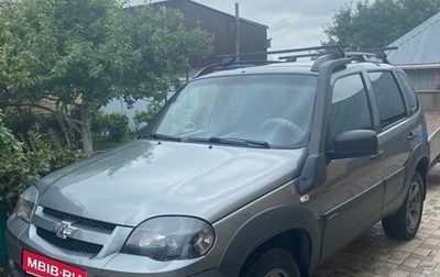 Chevrolet Niva I рестайлинг, 2019 год, 850 000 рублей, 1 фотография